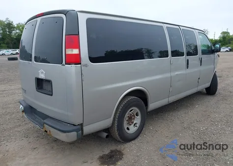 2008 Chevrolet Express Ls z USA, uszkodzony, nr VIN 1GAHG39K181229113